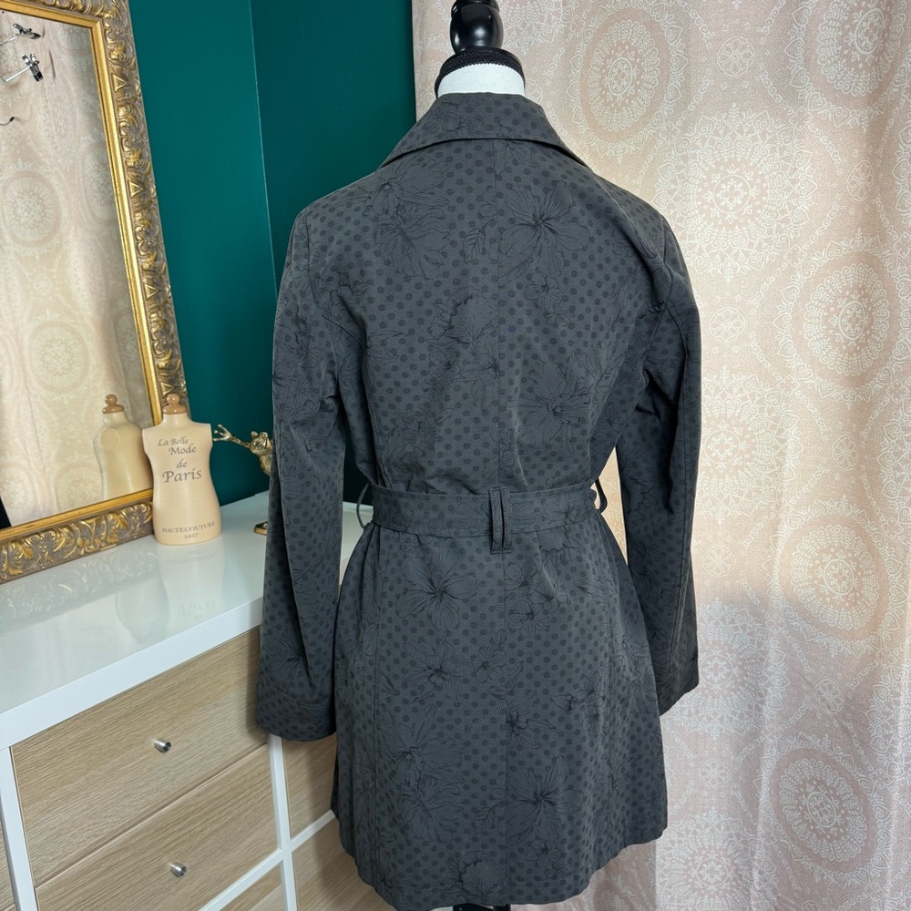 Relativity Polka Dot Hibiscus Floral Black Print Gray Trench Coat Size Small - Picture 5 of 15